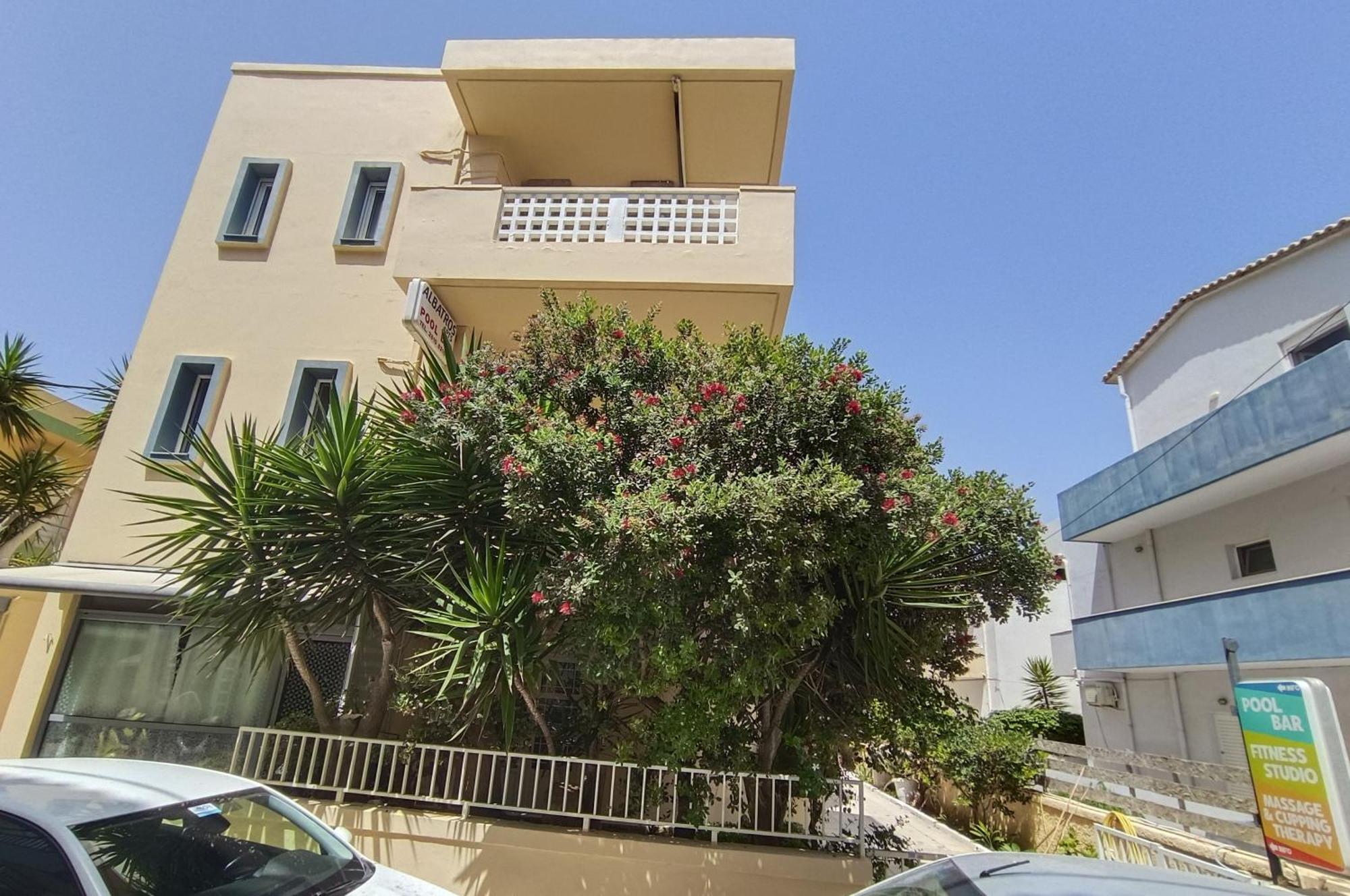 Albatross Apartments Amoudara  Екстер'єр фото